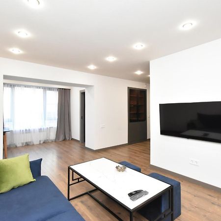 Beautiful Apartment Near The Republic Square Erévan Extérieur photo