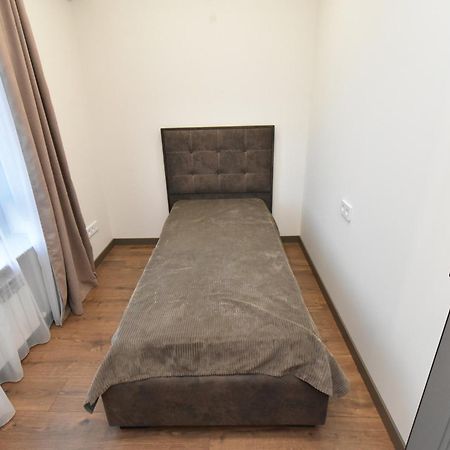 Beautiful Apartment Near The Republic Square Erévan Extérieur photo